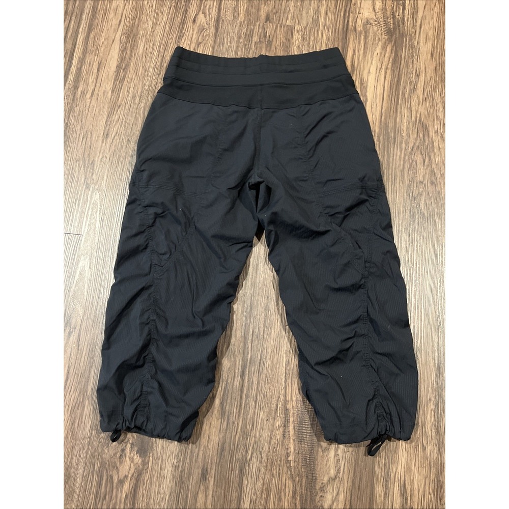 Lululemon Woman's Lot Of 10 Mix Pieces Leggings Size 4 as a bundle only - Picture 12 of 15